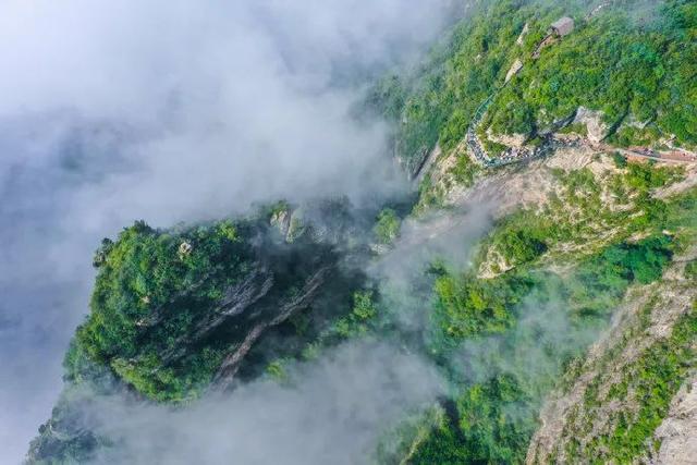 惊艳央视！各大媒体争相报道！云台山，又火了！