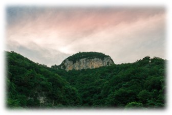 Zhuyu Peak