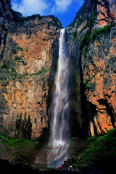 Yuntai Grand Waterfall