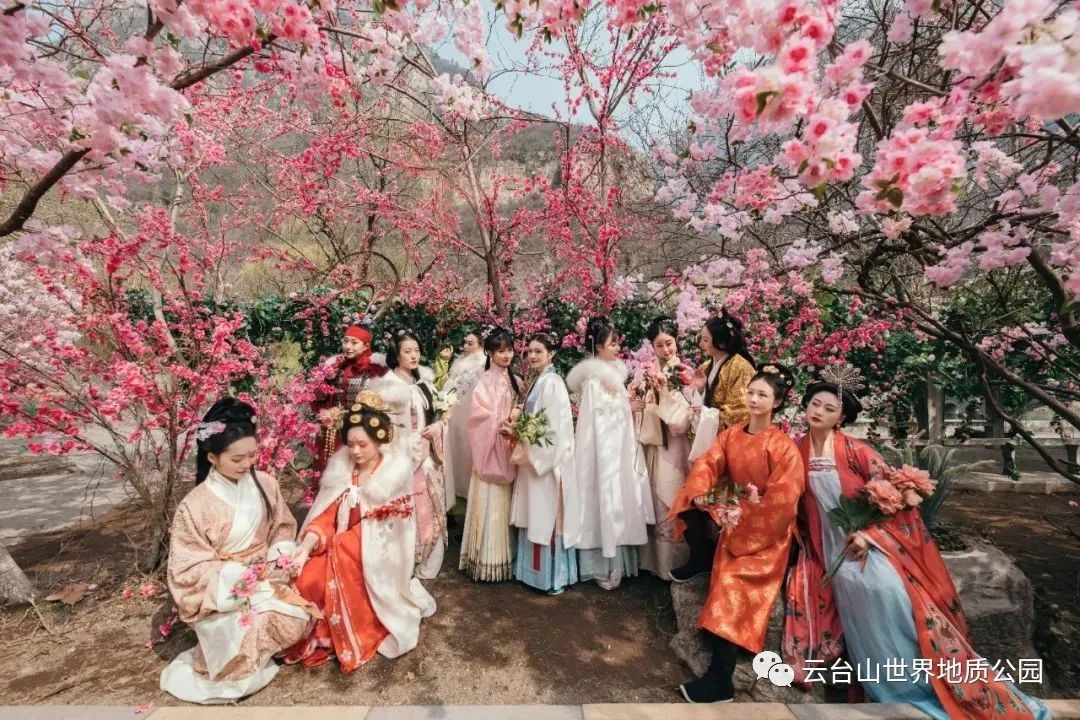 The 4th Yuntaishan Hanfu Flower Dynasty Festival will be fully dressed!